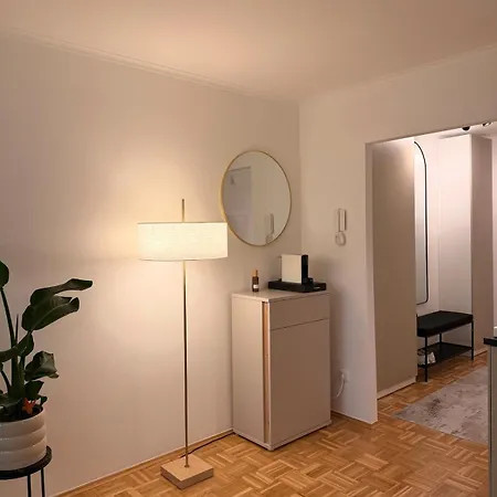 Stylish Apartment, Balcony, Schlossberg View * Graz
